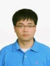 이근섭 사진